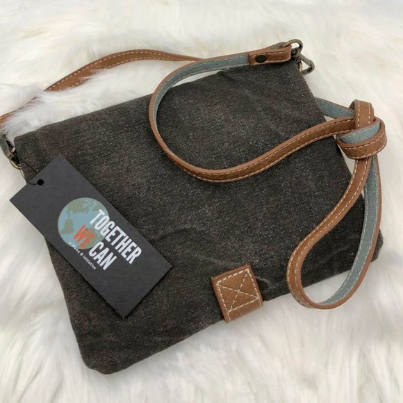 New Mona B Escape The Ordinary Up Fold-Over Crossbody - Sky Blue - Picture 3 of 10